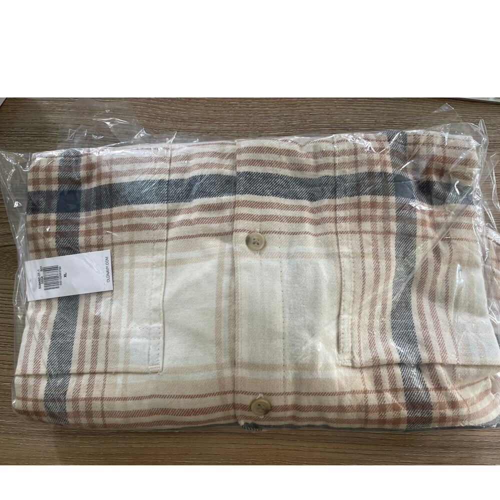 Old Navy Cream Plaid Flannel Boyfriend Button Down Shirt Top NEW XL Womens Warm - Picture 4 of 9